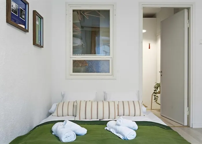 Scandi Luxury Renovated Access